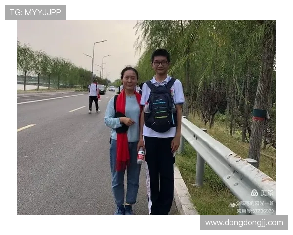 两位小孩姐崛起加速中国游泳希望与挑战并存共启未来新篇章辉煌路